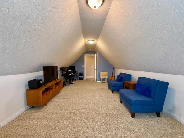 $329,900 | 10644 Tecumseh Drive, Newburgh, IN 47630