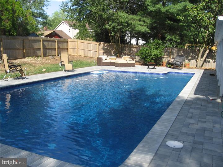 837 Cotswold Road Somerdale, NJ 08083 - Photo 3 of 5 Gallery Image 3