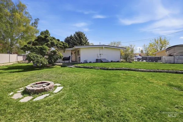 $340,000 | 939 Rosemont Drive, Twin Falls, ID 83301