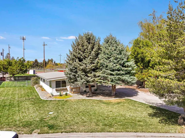 $340,000 | 939 Rosemont Drive, Twin Falls, ID 83301