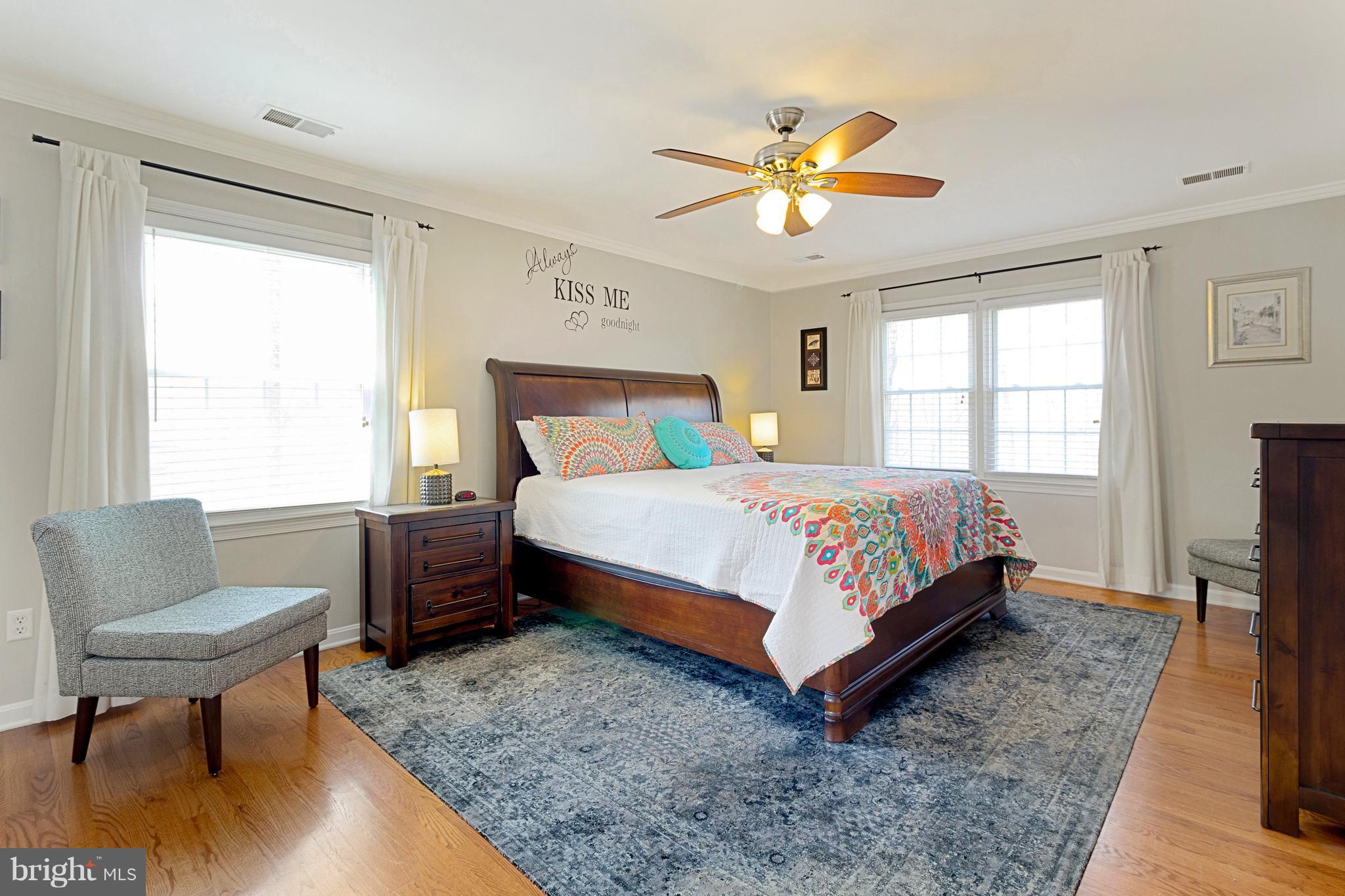 8040 Stillbrooke Road Manassas, VA 20112 - Photo 15 of 29 Spacious MBD w/Wood Flooring, Crown Moulding