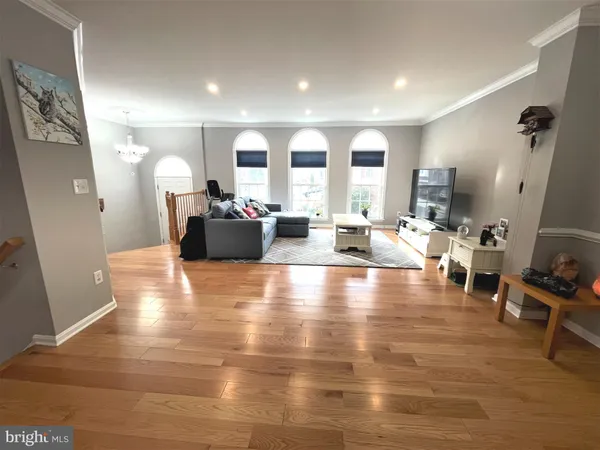 $3,500 | 4513 Monmouth Street, Fairfax, VA 22030