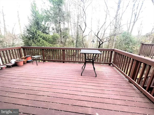 $3,500 | 4513 Monmouth Street, Fairfax, VA 22030