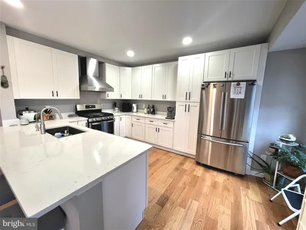 $3,500 | 4513 Monmouth Street, Fairfax, VA 22030