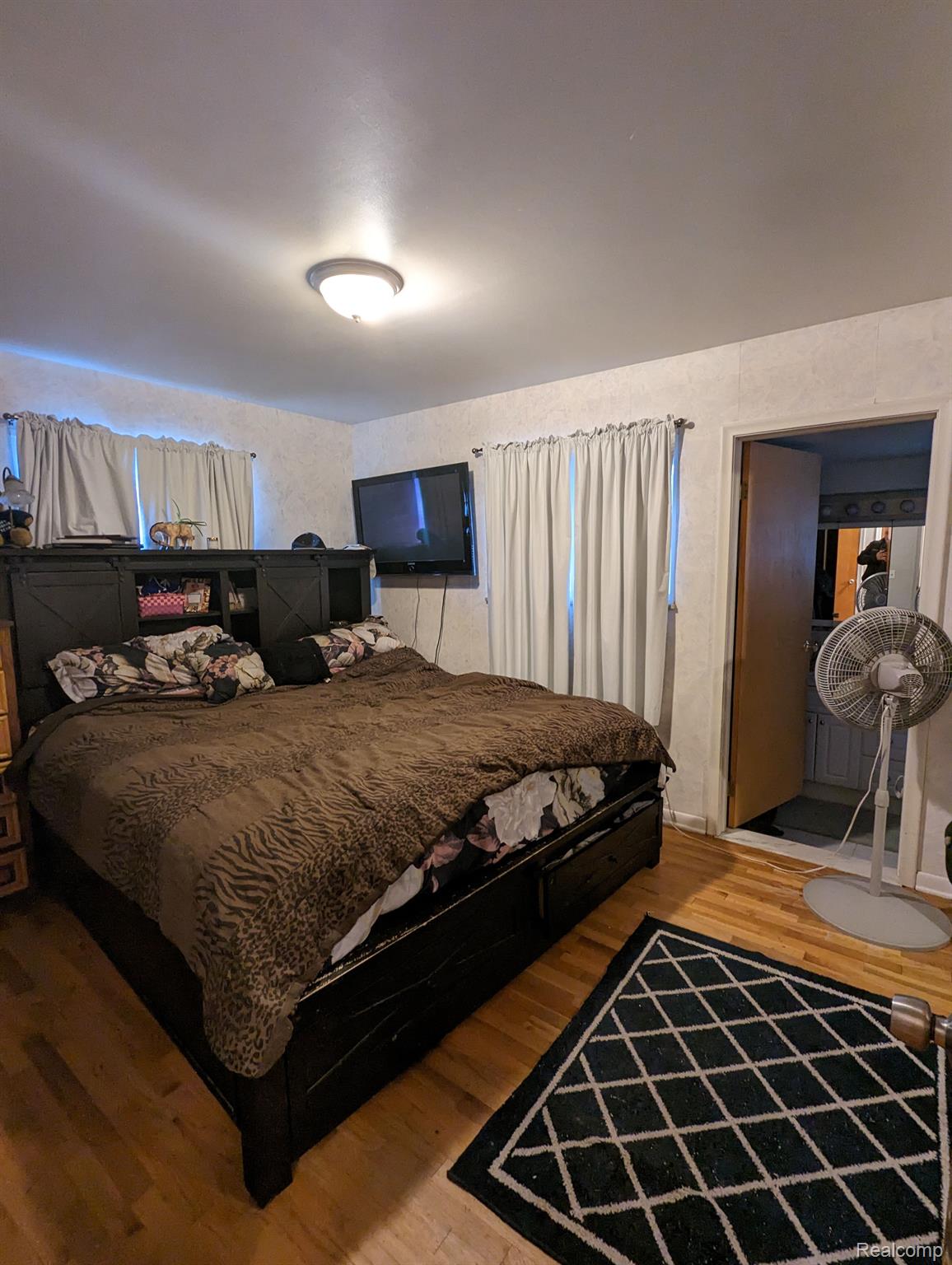 6182 Calkins Road Flint, MI 48532 - Photo 7 of 14 Gallery Image 7