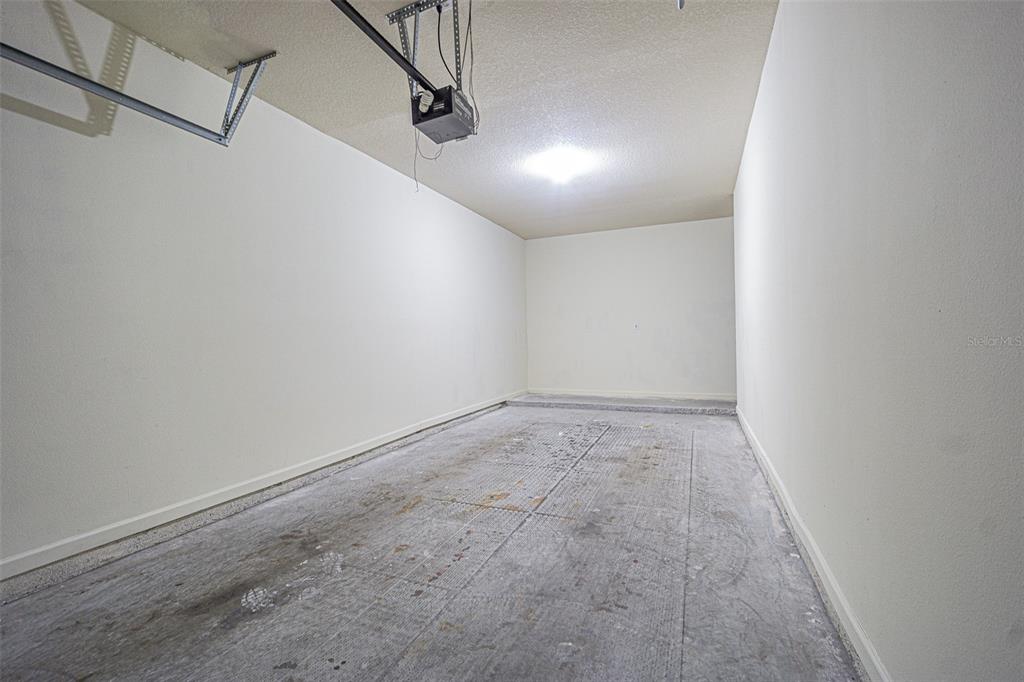 18108 Villa Creek Drive Tampa, FL 33647 - Photo 12 of 25 a view of a big room