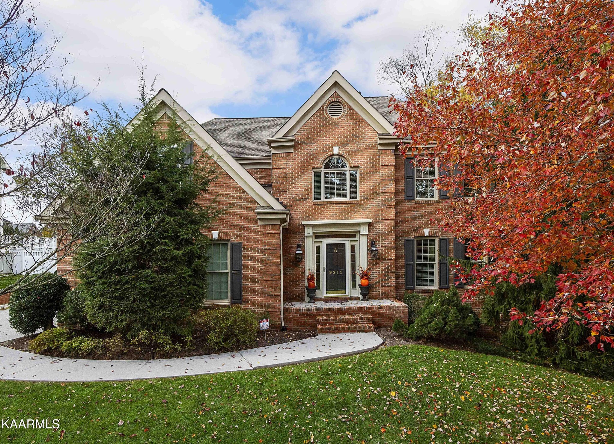 9211 Colchester Ridge Road Knoxville, TN 37922 - Photo 1 of 43 Gallery Image 1