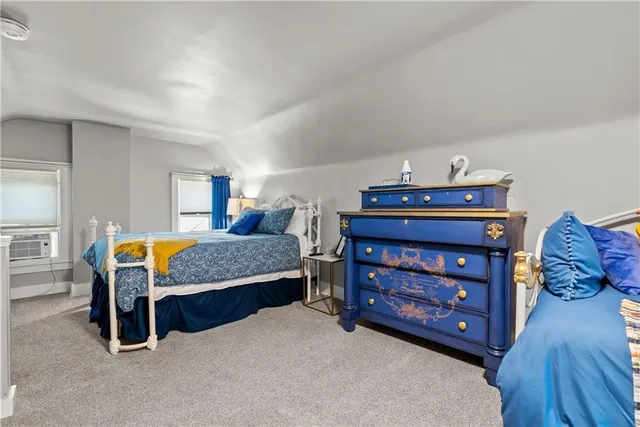 $485,000 | 4218 Greenwood Place, Kansas City, MO 64111