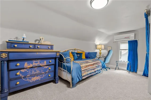 $485,000 | 4218 Greenwood Place, Kansas City, MO 64111