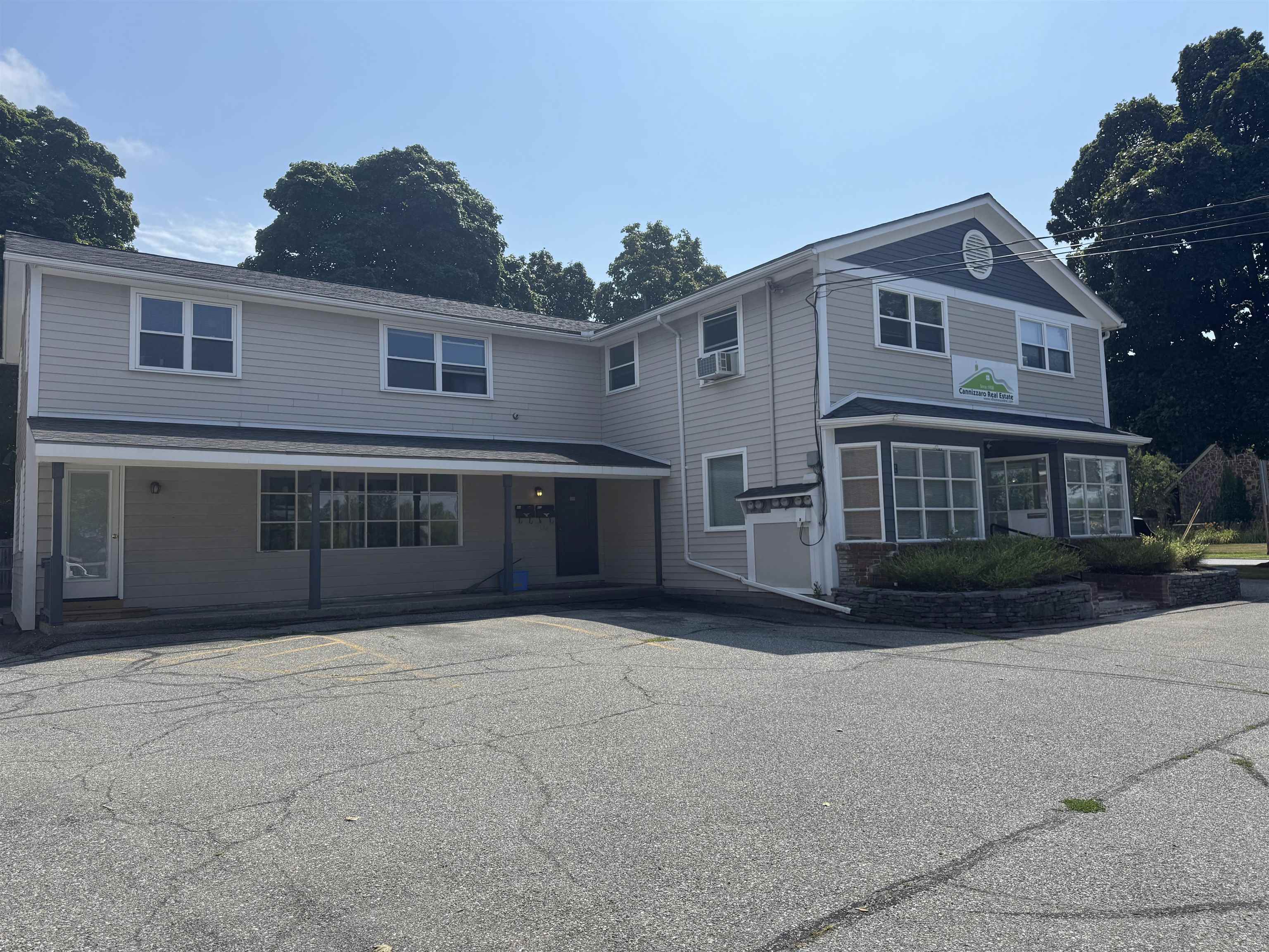 938-950 Shelburne Road South Burlington, VT 05403 - Photo 2 of 34