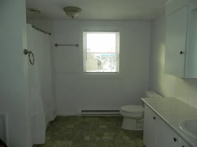 $2,200,000 | 938-950 Shelburne Road, South Burlington, VT 05403