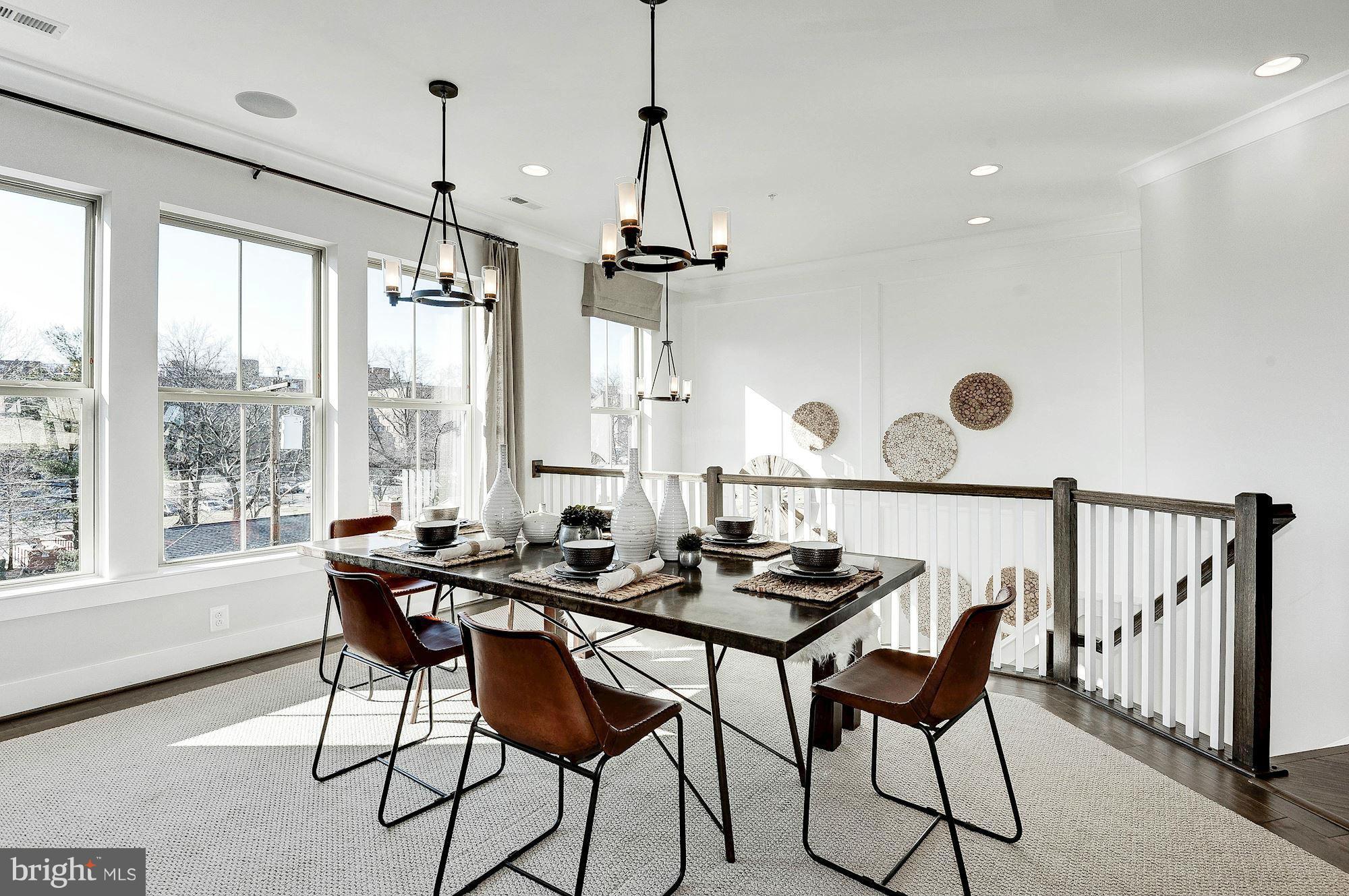 1318 South Rolfe Street Arlington, VA 22204 - Photo 12 of 26 Dining Room
