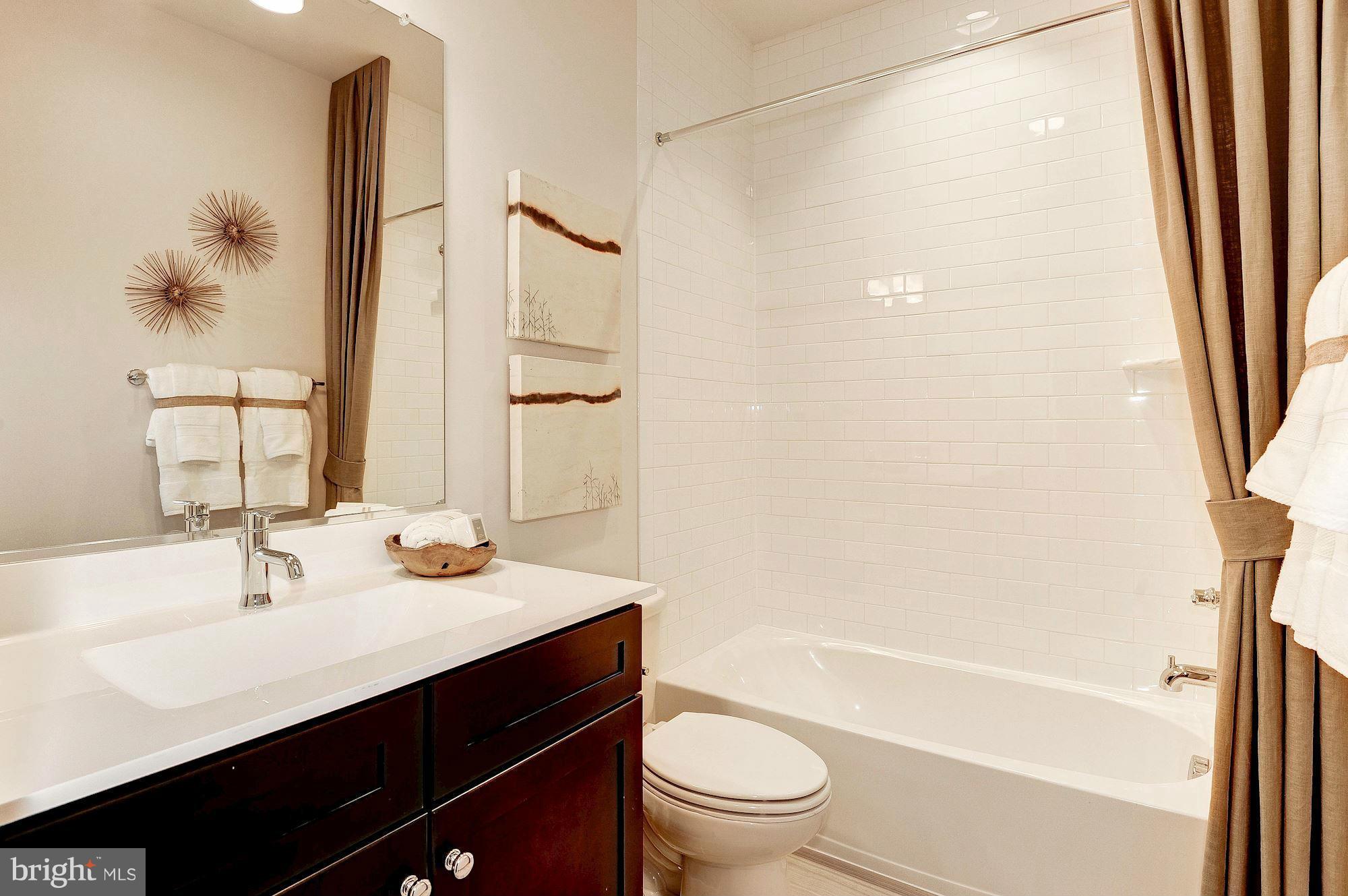 1318 South Rolfe Street Arlington, VA 22204 - Photo 20 of 26 Bath