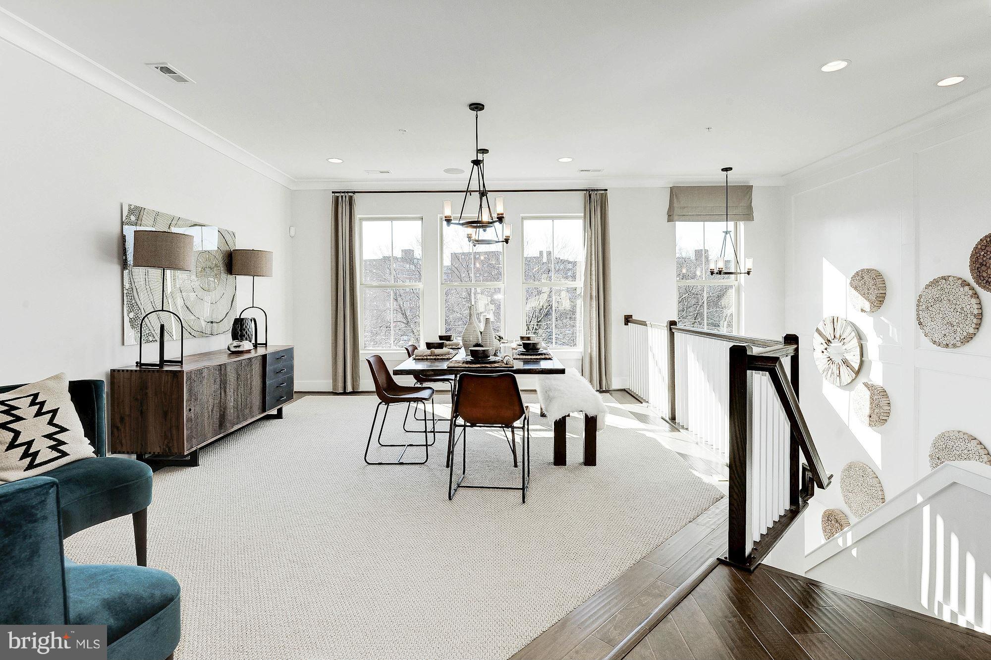 1318 South Rolfe Street Arlington, VA 22204 - Photo 8 of 26 Dining Room