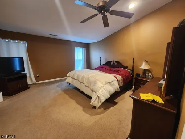 $3,750 | 12 Village Lane, Sparta, NJ 07871