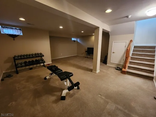 $3,750 | 12 Village Lane, Sparta, NJ 07871