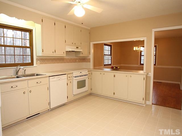1103 Briardale Road Durham, NC 27712 - Photo 8 of 25 Gallery Image 8