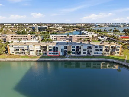 $220,000 | 7420 Bay Island Drive South, Unit 175, South Pasadena, FL 33707