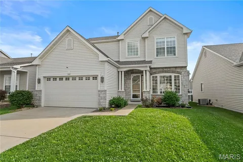 $459,000 | 3217 Calhoun Drive, St. Charles, MO 63301