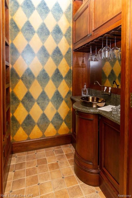 992 Lake Shore Road Grosse Pointe Shores, MI 48236 - Photo 26 of 59