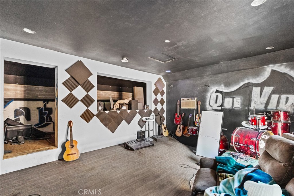19345 Warren Road Riverside, CA 92508 - Photo 41 of 72 Sound proof Studio