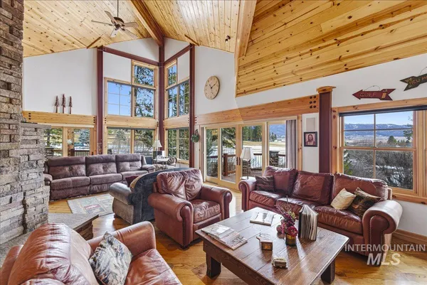 $1,750,000 | 3872 Brookside Drive, New Meadows, ID 83654