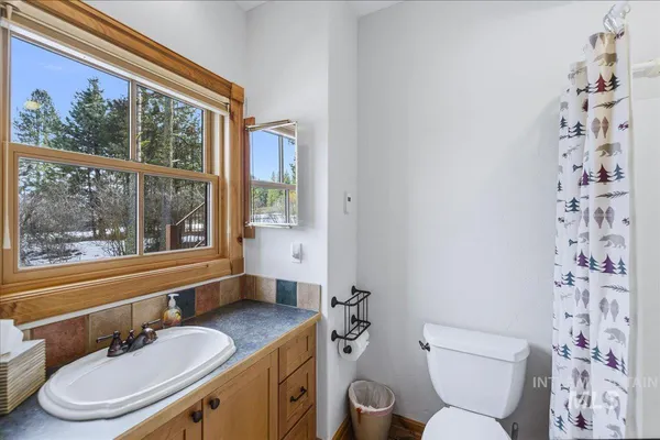 $1,750,000 | 3872 Brookside Drive, New Meadows, ID 83654