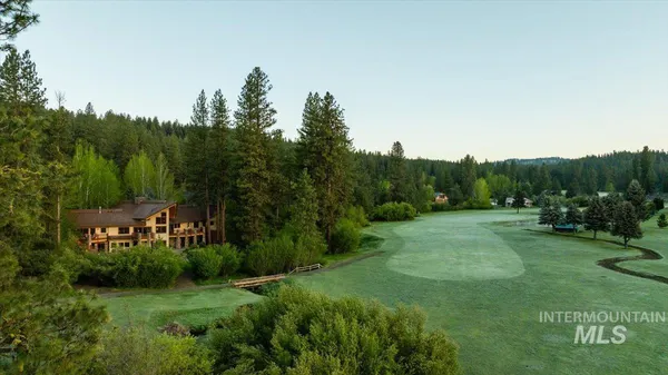 $1,750,000 | 3872 Brookside Drive, New Meadows, ID 83654