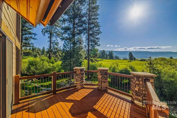 $1,750,000 | 3872 Brookside Drive, New Meadows, ID 83654