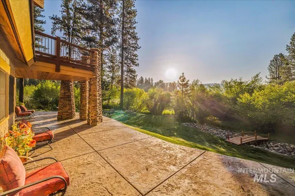 $1,750,000 | 3872 Brookside Drive, New Meadows, ID 83654