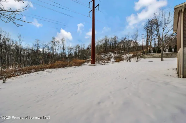 $335,000 | 333 White Birch Drive, Scranton, PA 18504