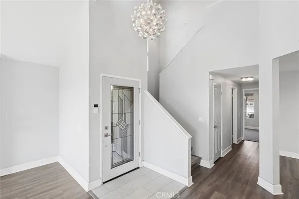 $950,000 | 6111 Garnet Circle, Anaheim Hills, CA 92807