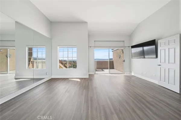 $950,000 | 6111 Garnet Circle, Anaheim Hills, CA 92807