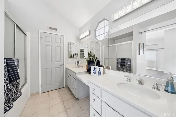 $950,000 | 6111 Garnet Circle, Anaheim Hills, CA 92807