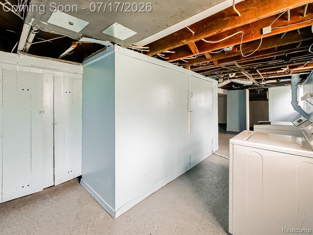 24850 West Nine Mile Road Southfield, MI 48033 - Photo 24 of 54