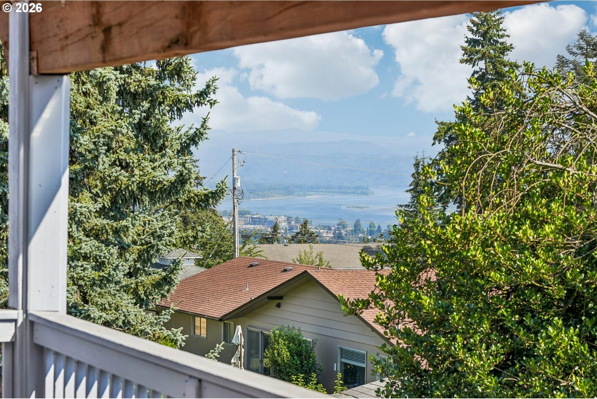 2006 Northwest Fargo Loop Camas, WA 98607 - Photo 21 of 40 Gallery Image 21