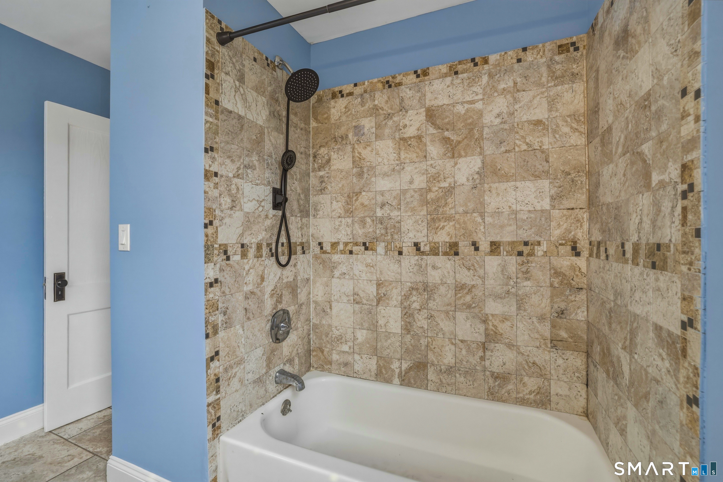 44-46 Perry Hill Road Shelton, CT 06484 - Photo 14 of 18 Gallery Image 14