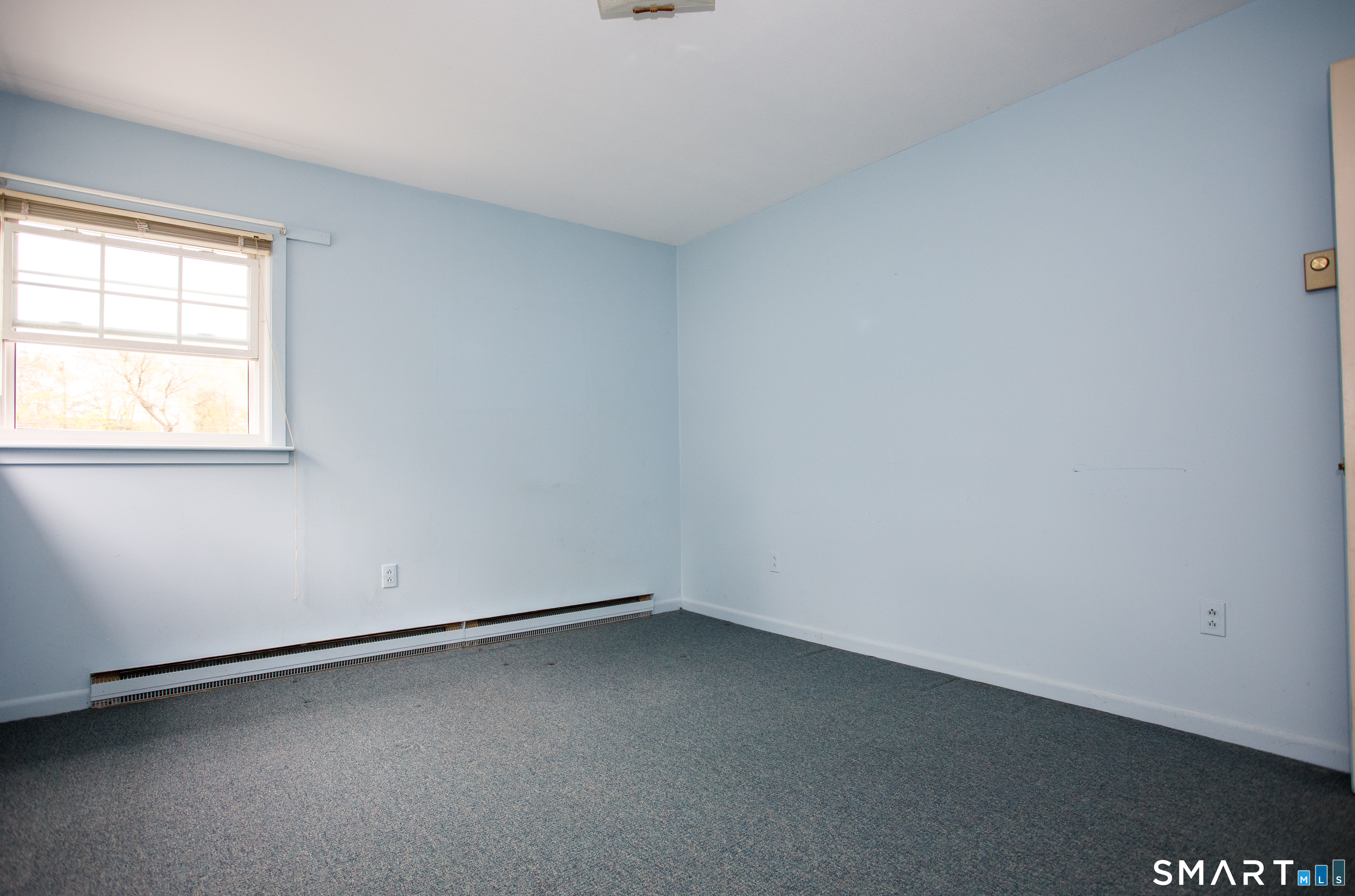 164 Harland Road Norwich, CT 06360 - Photo 22 of 29 an empty room with a window