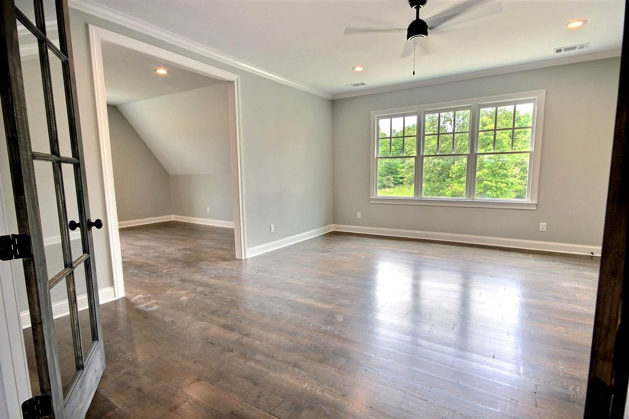 1251 Bray Station Road Collierville, TN 38017 - Photo 13 of 25 Upstairs bedroom with separate sitting area