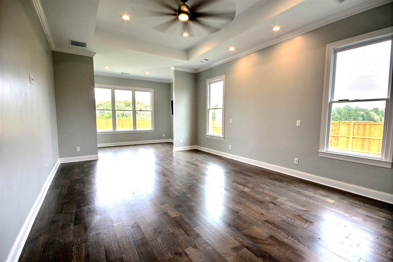 1251 Bray Station Road Collierville, TN 38017 - Photo 10 of 25 Master Bedroom with seperate seating area