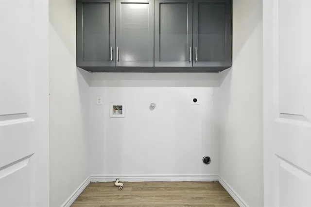 $355,000 | 8712 Tudor Place, Dallas, TX 75228