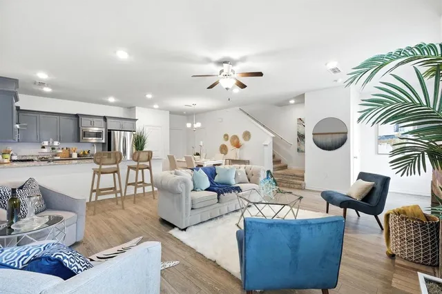 $355,000 | 8712 Tudor Place, Dallas, TX 75228