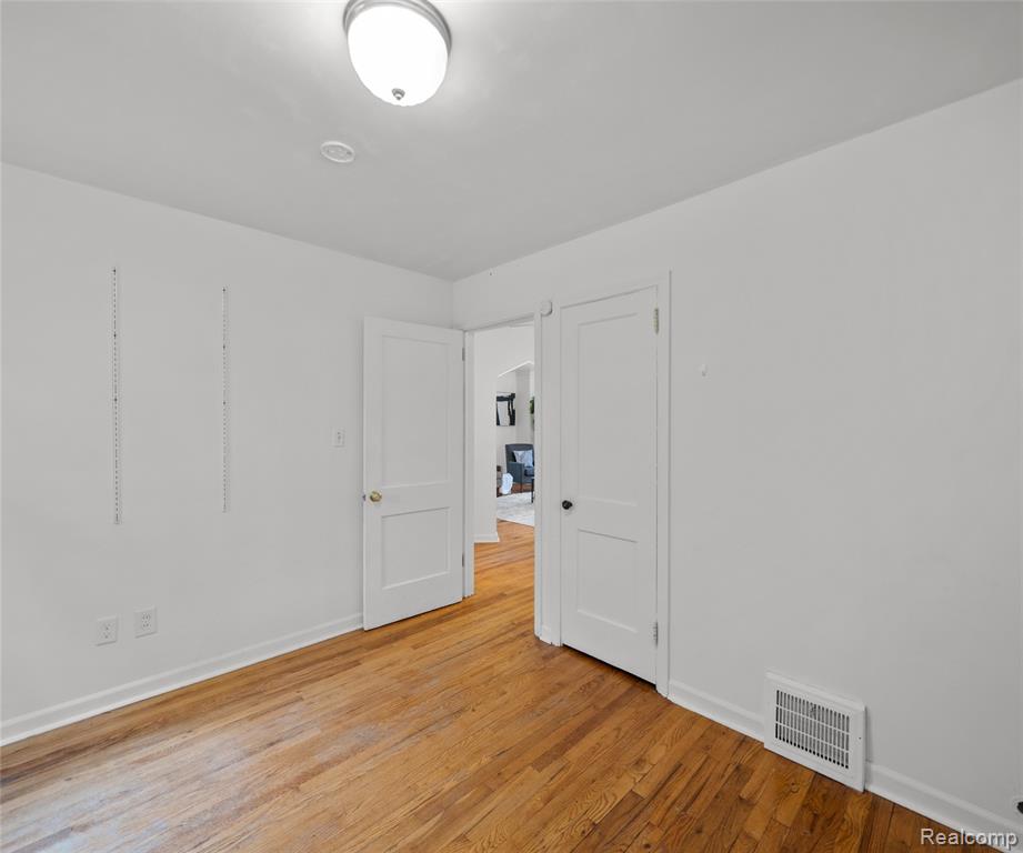 2017 Harding Avenue Ypsilanti, MI 48197 - Photo 18 of 39