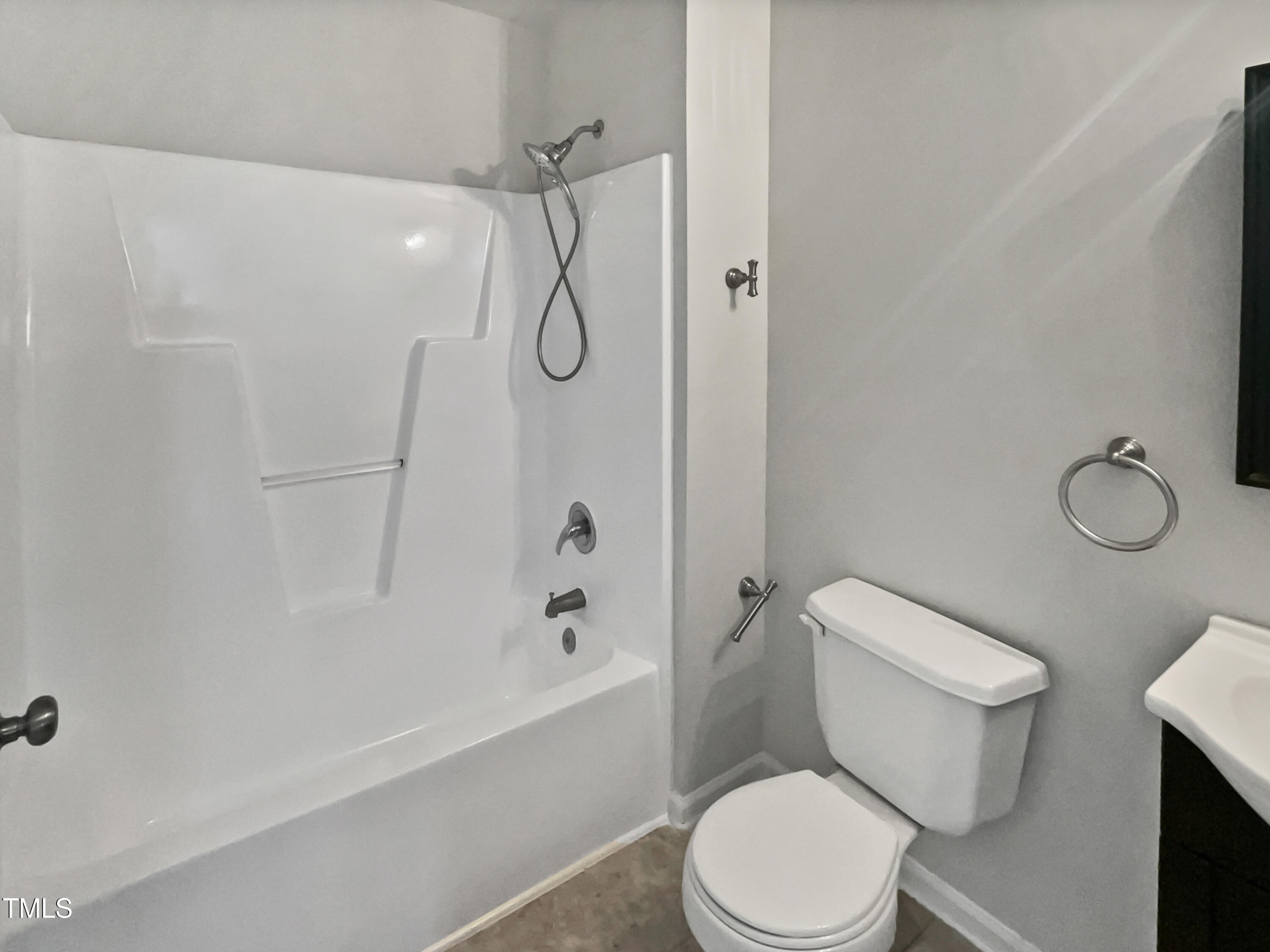 5340 Fayetteville Road Durham, NC 27713 - Photo 7 of 21 photo_07