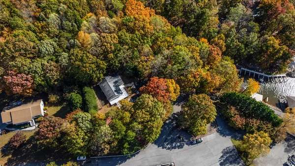 $750,000 | 404 Heather Lane, Huddleston, VA 24104