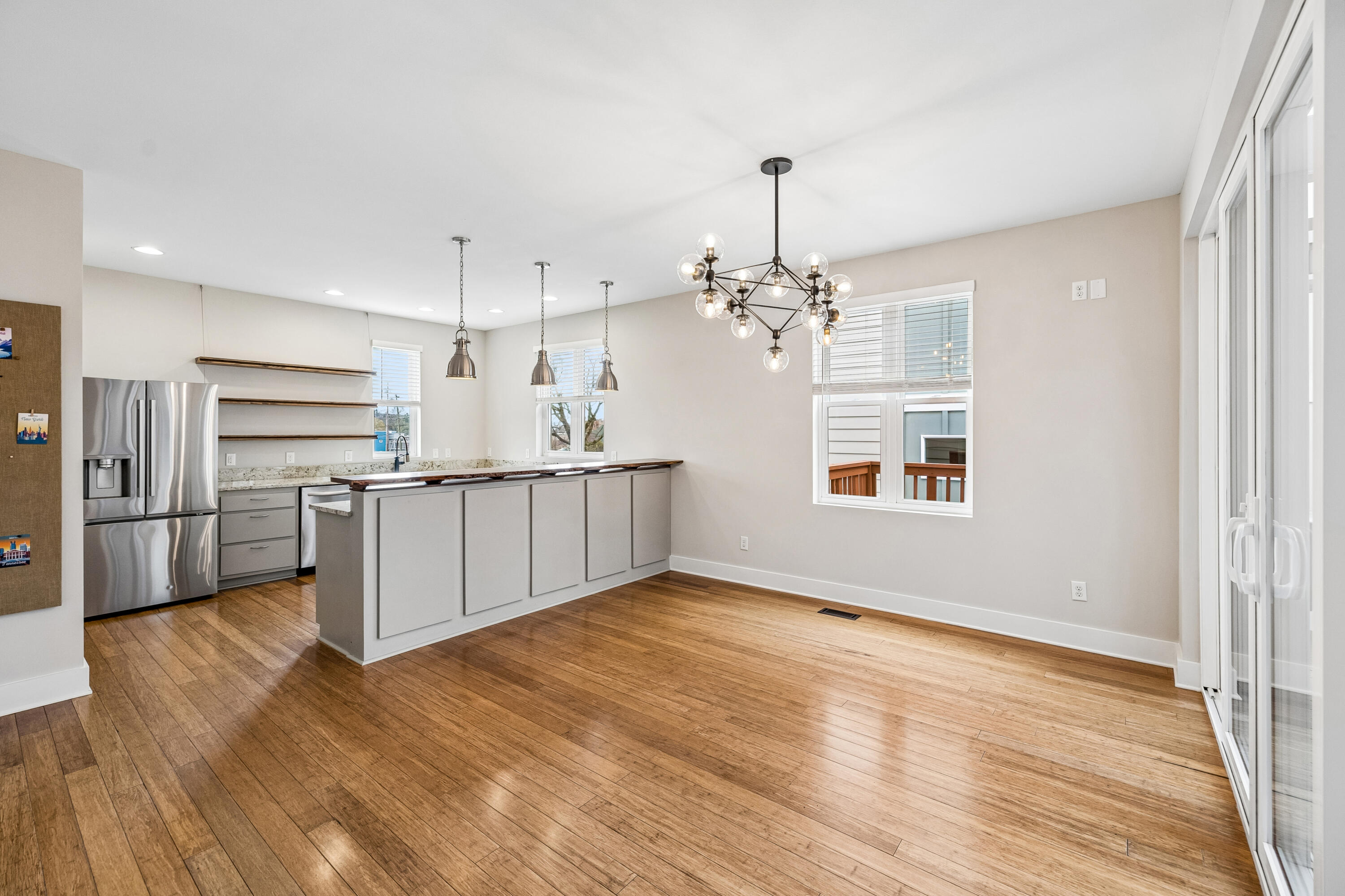 388 Harper Street Chattanooga, TN 37405 - Photo 12 of 37 21-388 Harper St - 019