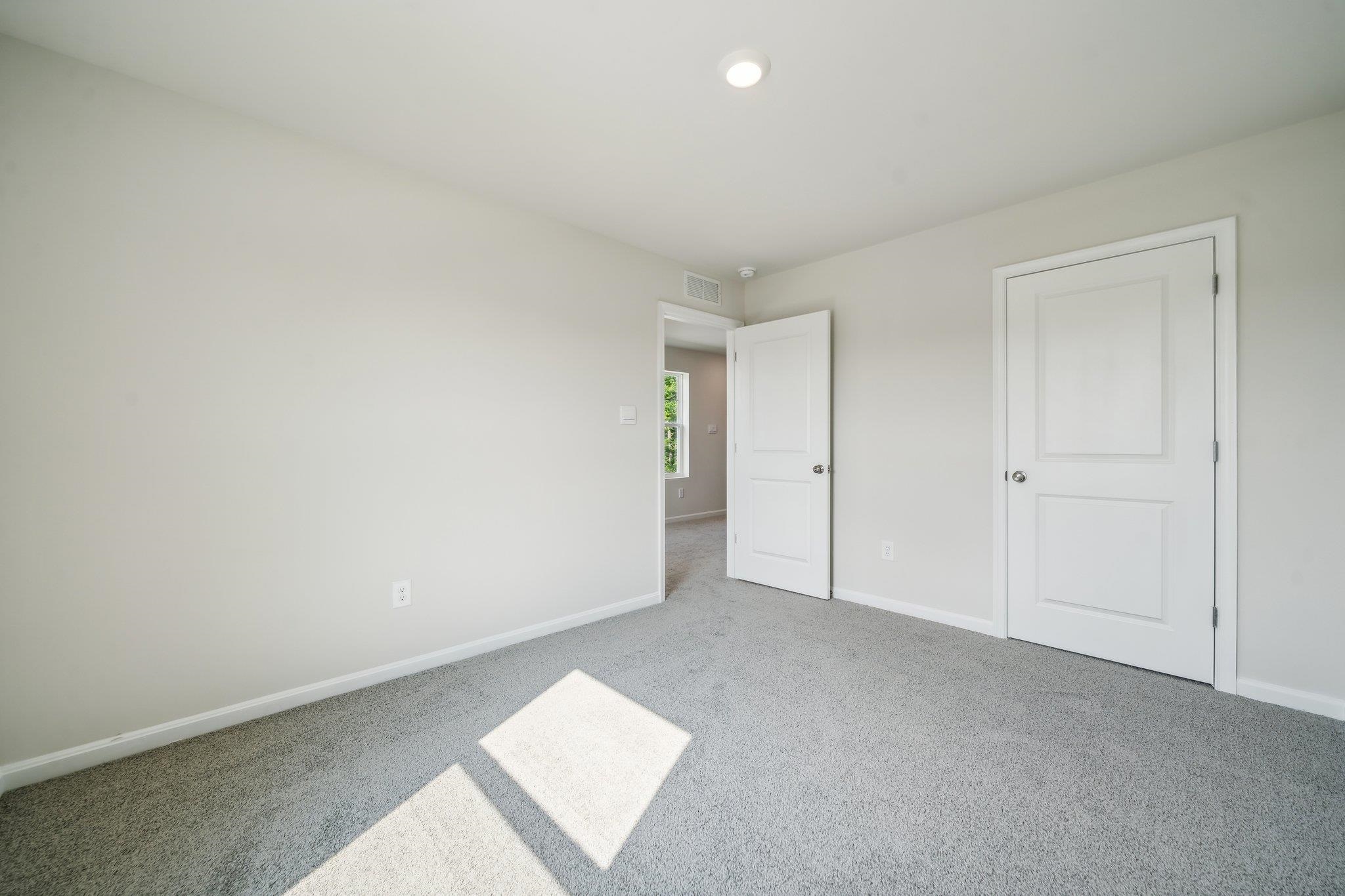 124 Meadow Ridge Way Staunton, VA 24401 - Photo 12 of 20