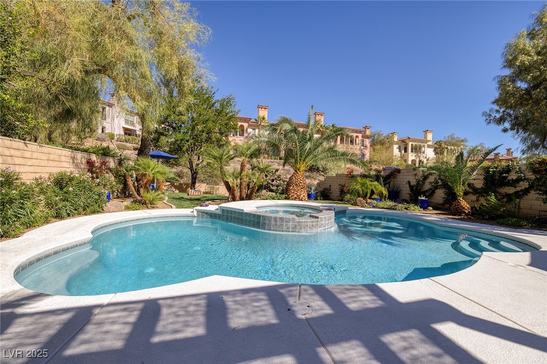 30 Strada Principale Henderson, NV 89011 - Photo 18 of 52