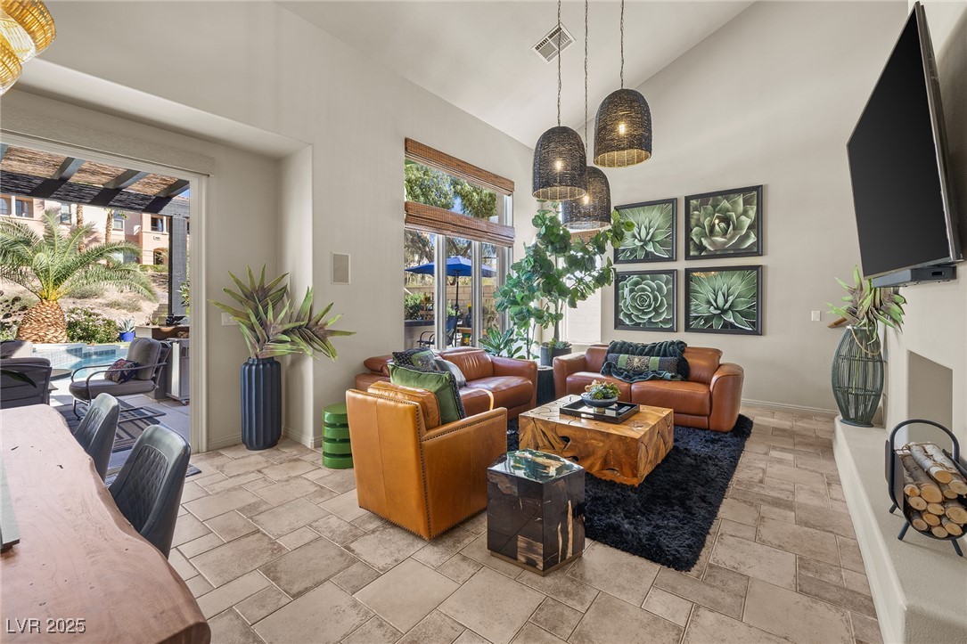 30 Strada Principale Henderson, NV 89011 - Photo 4 of 52