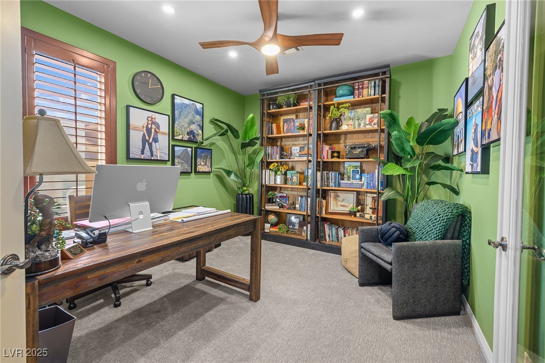 30 Strada Principale Henderson, NV 89011 - Photo 46 of 52